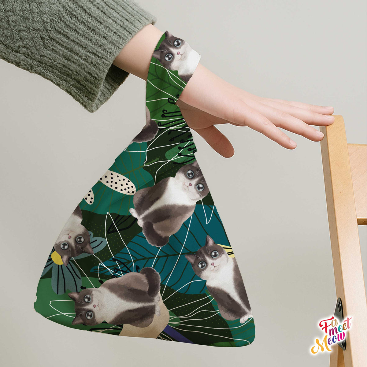 Knot Bag - Lotus