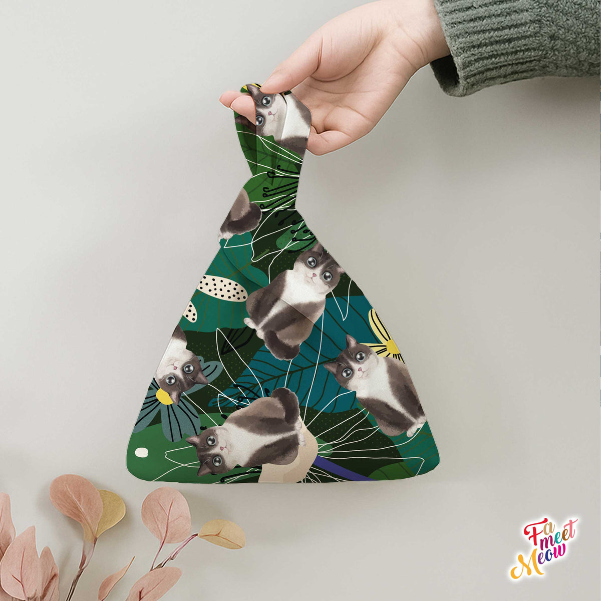 Knot Bag - Lotus