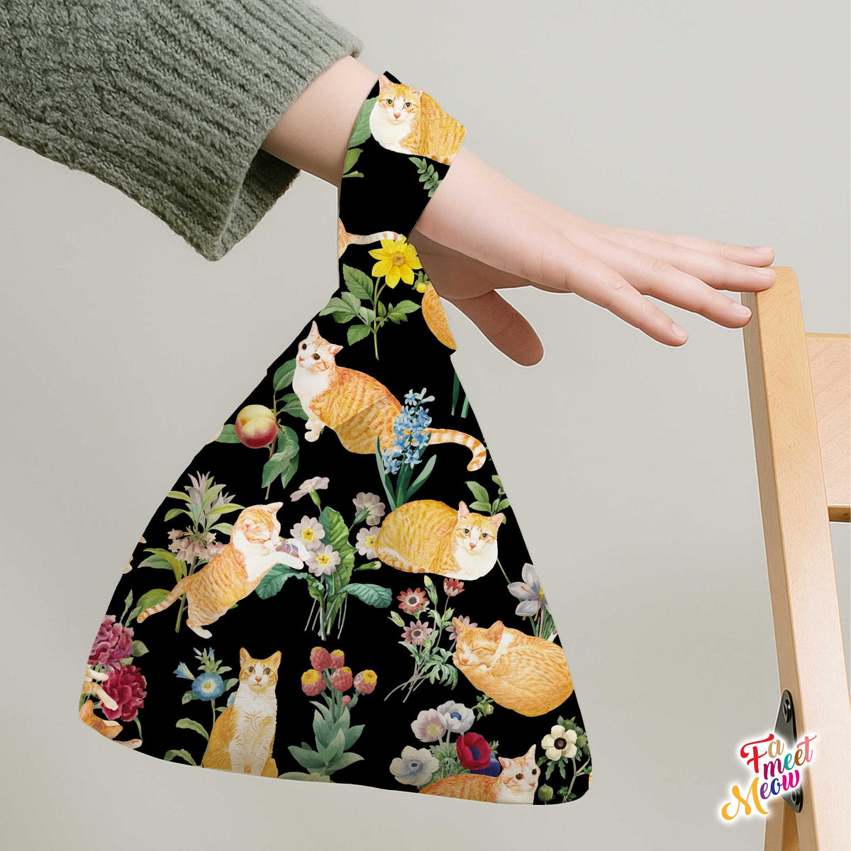 Knot Bag - Floral (Black)