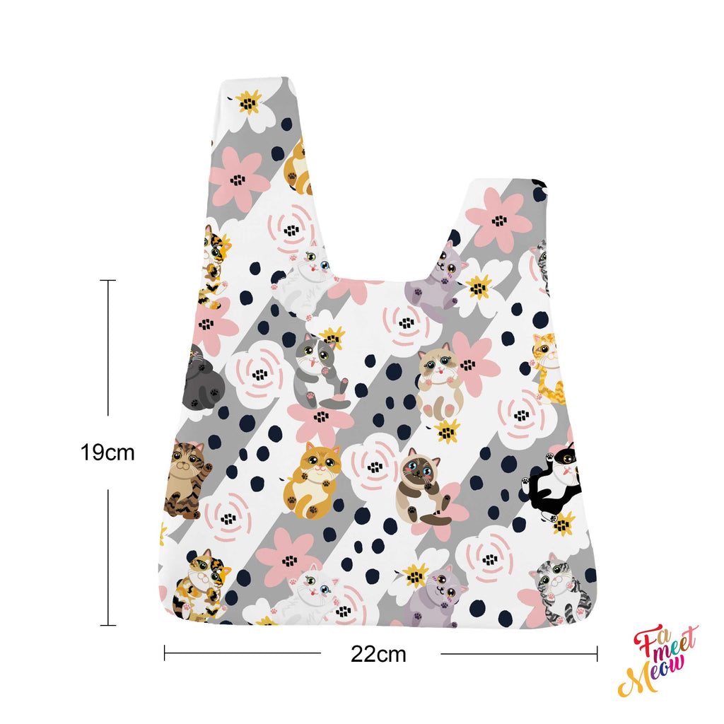 Knot Bag - Fluttering Flower Cats