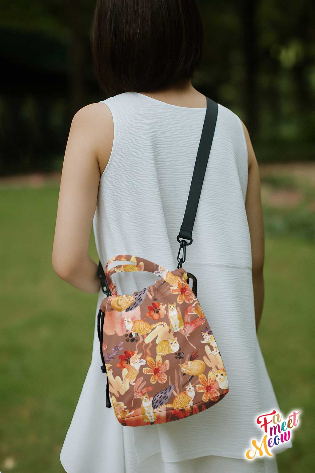 Drawstring Bucket Bag - Daisy in the sunset