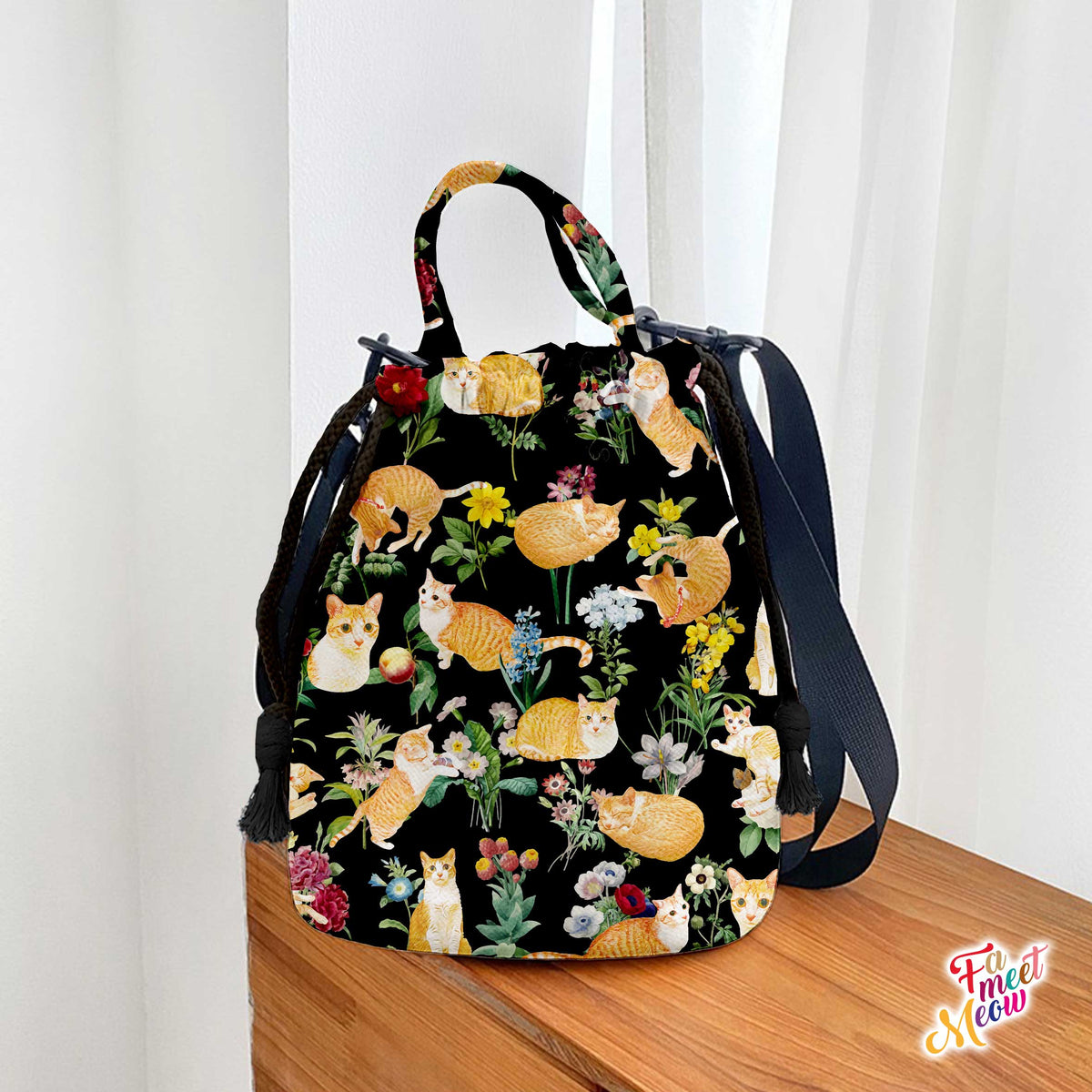 Drawstring Bucket Bag - Floral (Black)