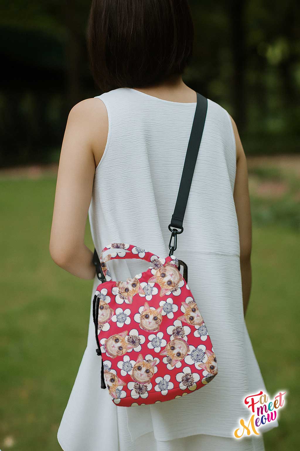 Drawstring Bucket Bag - Plum Bossom