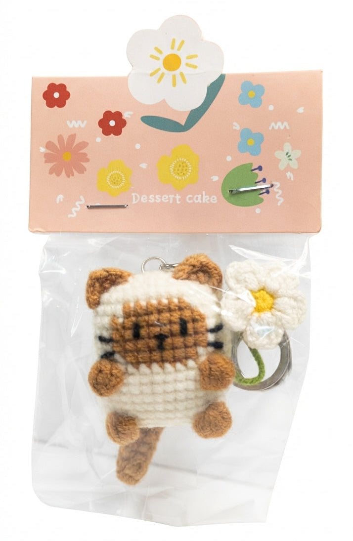 Siamese Cat Holding Little Daisy - 3D Handmade Crochet Keychain / Keyring