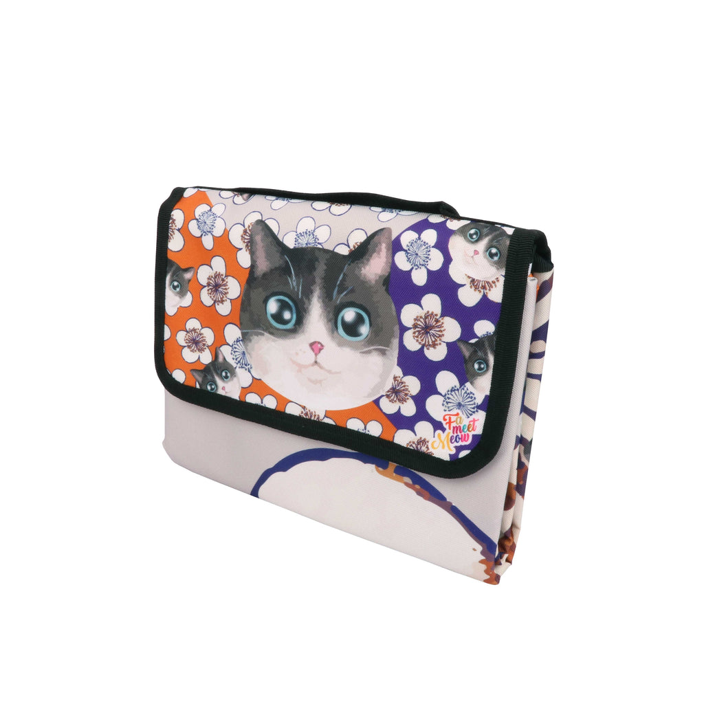 Picnic Blanket - Plum Blossom