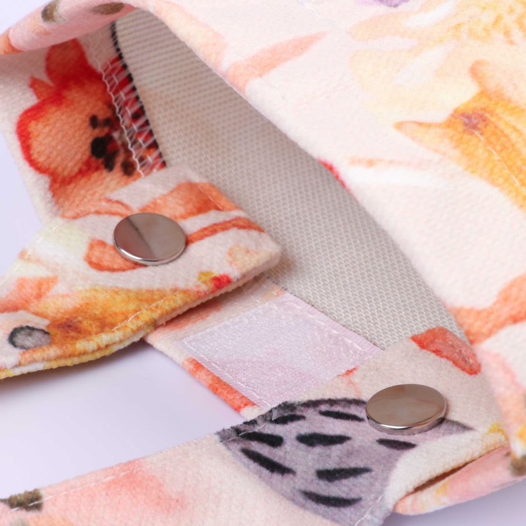 Tissue Cover with strap - Daisy in the sunset